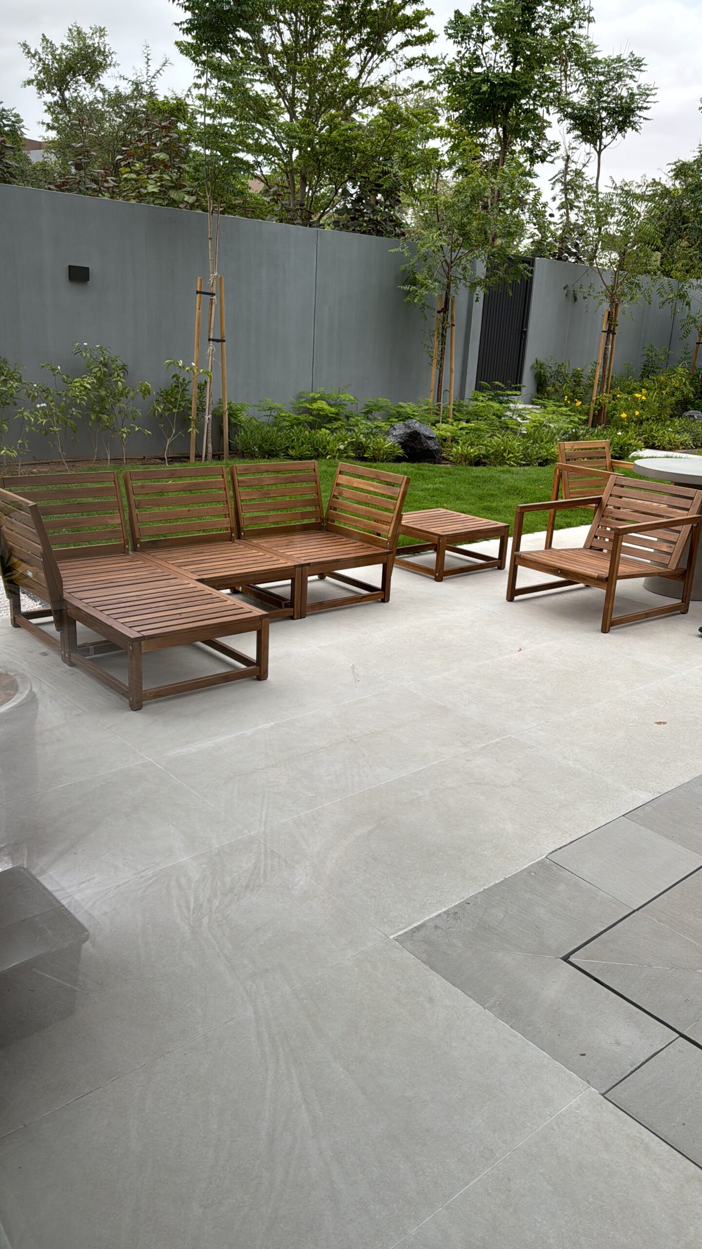 Transform Your Outdoor Living Spaces 3 47F2426C-BAB2-4744-A2B0-C7DA302EE561