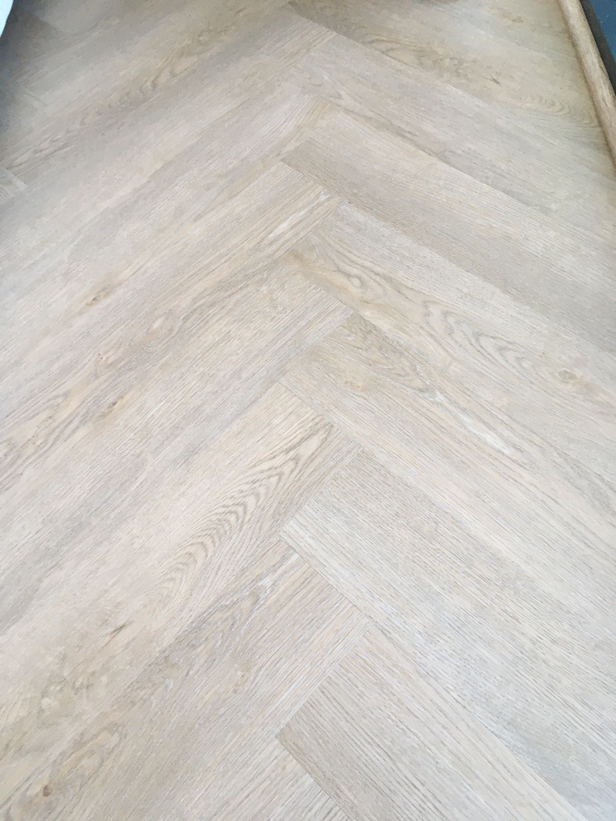 Premium Flooring Solutions 9 F339B2AB-B8E7-4583-ADD5-1587B4CF02AB